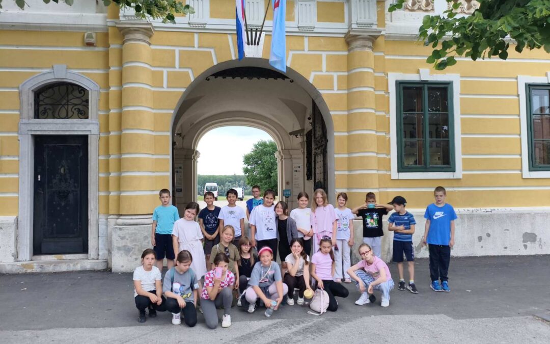 Tragovima prošlosti kroz Vukovar